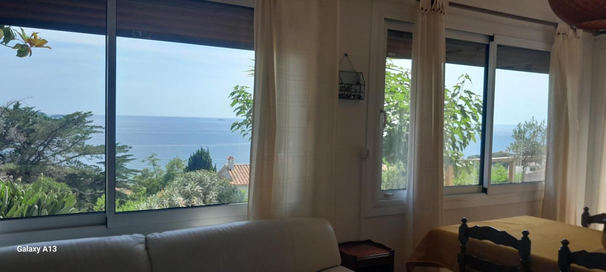 F3 Rdc Villa Vue Mer 180 Face A La Pointe De Giens Carqueiranne Zewnętrze zdjęcie